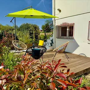  Apartamento Maison Des Chenes 64 - Independant With Terrasse